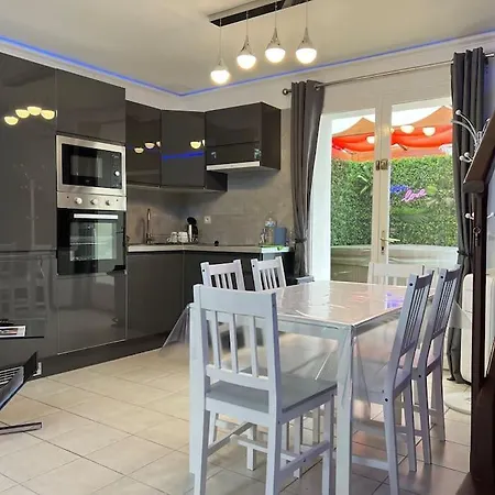 Kings Near Disneyland Reserved Only For Family With Kids Villa