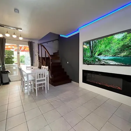 Villa Kings Near Disneyland Reserved Only For Family With Kids *